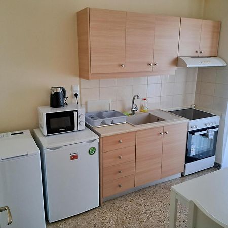 ☆Minimal 6 Floor Apartment In The Center Of باترا المظهر الخارجي الصورة